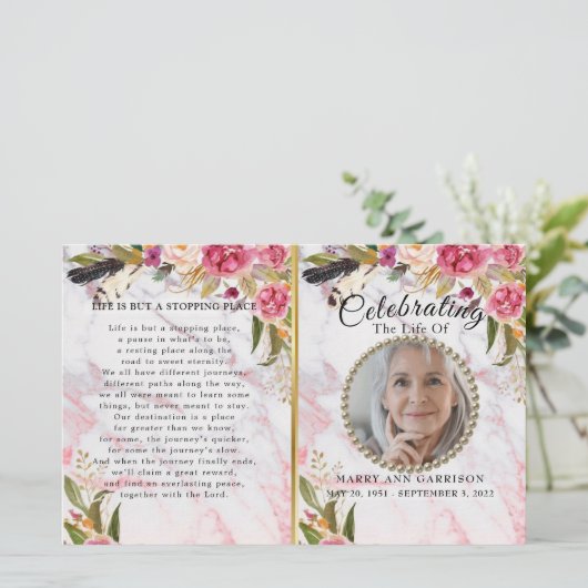 Rozen Burgundy Blush Celebration of Life Programme (Staand voorkant)