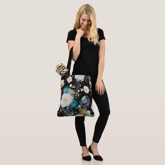Rozen en bellen Abstract Tote Bag (Op model)