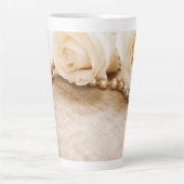 Rozen en parels latte mok (Voorkant)