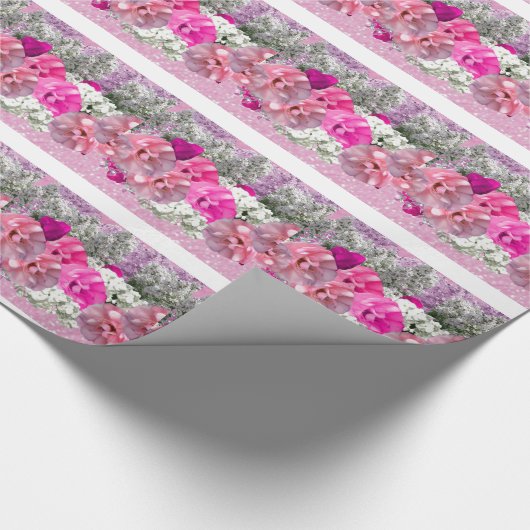 Rozen en roze geleidepapier cadeaupapier (Hoek)