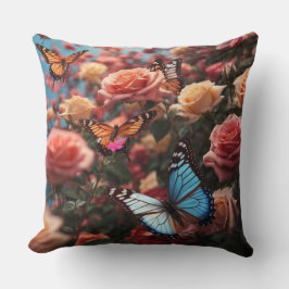 Rozen en vlinders kussen