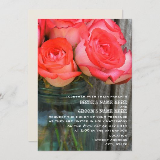 Rozen in een Mason Jar Barn Wood bruiloft uitnodig Kaart (Voorkant / Achterkant)