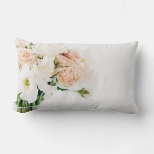 Rozen in een Sierkussen van de Bloemen van de Vase Kussen