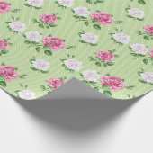 Rozen in roze en wit cadeaupapier (Hoek)