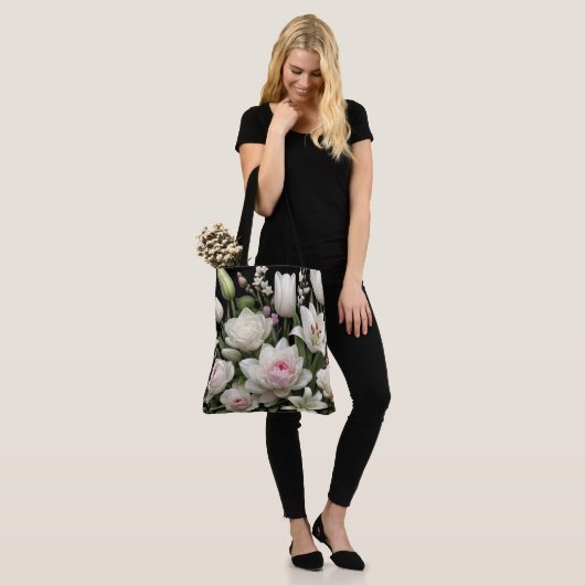 Rozen lelies tote bag (Op model)