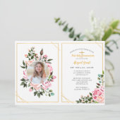 Rozen omarmen religieuze foto uitnodiging (Staand voorkant)