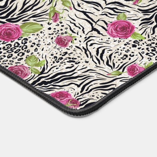 Rozen op dierpatronen bureaumat (Hoek)