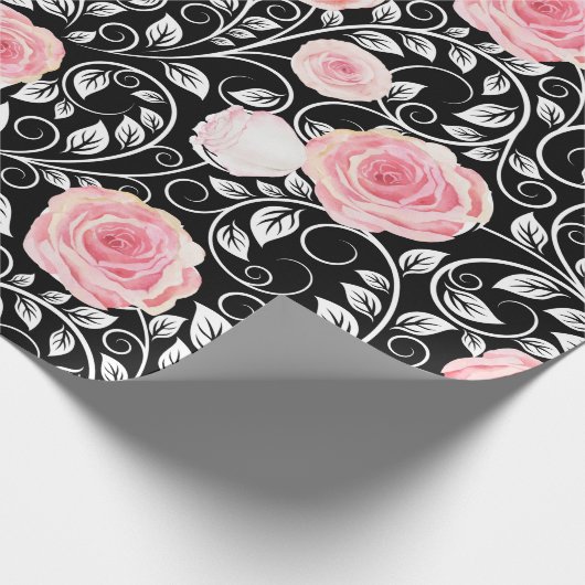 Rozen op zwart cadeaupapier (Hoek)