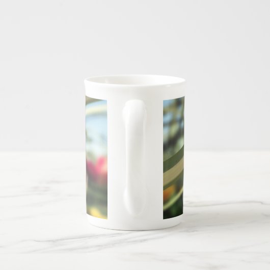 Rozen over de speciale Mok voor regendruppels (Achterkant)