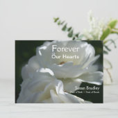 Rozen voor altijd in onze harten herdenkingsdienst kaart (Staand voorkant)