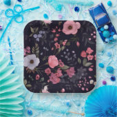 Rozen voor de zomer op zwart papieren bordje (Feest)