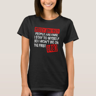 Rozen zijn rode mensen die denken dat ik bij mezel t-shirt