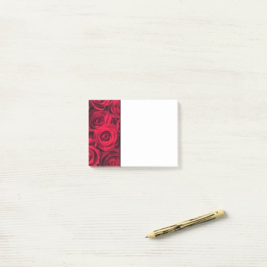 Rozen zijn rood post-it® notes (Op bureau)