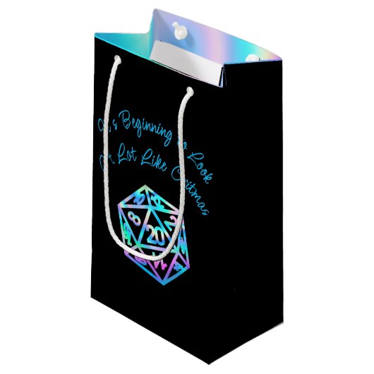 RPG Critmas | Holo Fantasy Tafelblad Gamer Dice Klein Cadeauzakje (Voorkant Gekanteld)