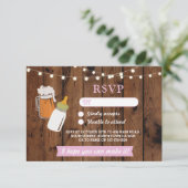 RSVP Baby shower Roze Meisje Bierbrouwen Hout Kaart (Staand voorkant)