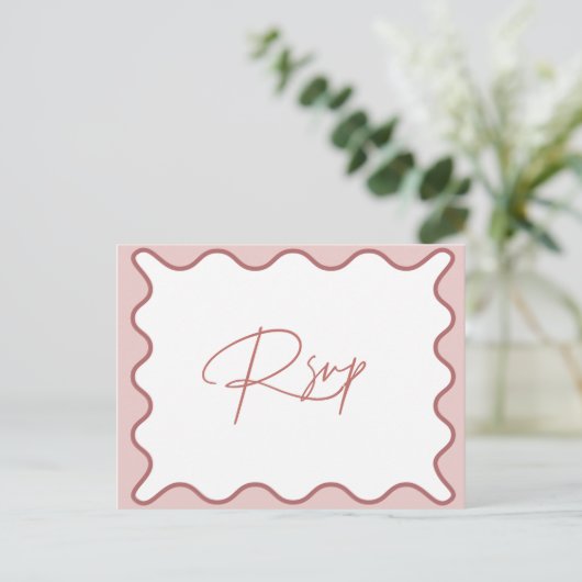 RSVP-Briefkaart Roze en witte Wavy Border Briefkaart (Staand voorkant)