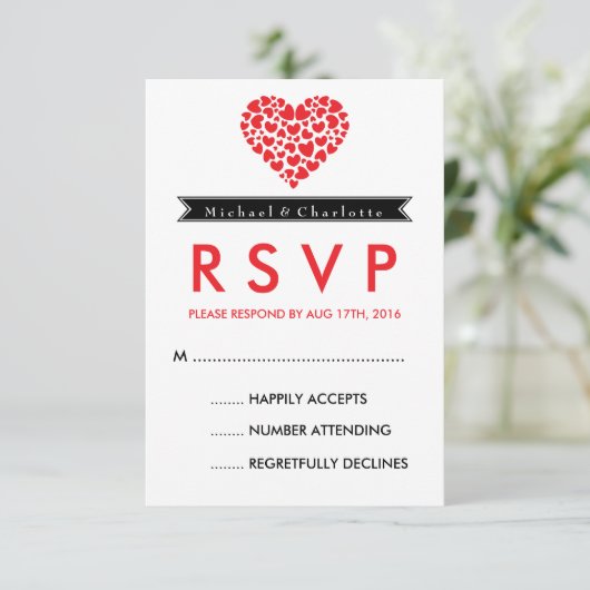 RSVP-Kaart met zwart en wit huwelijk met rood hart RSVP Kaartje (Staand voorkant)
