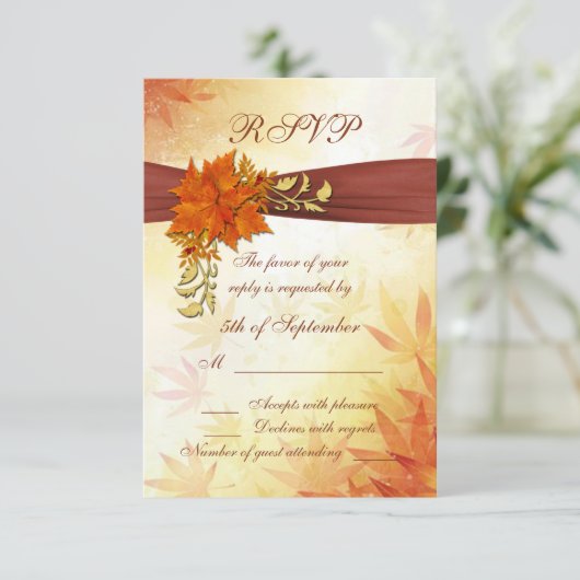RSVP rode en gouden herfstbladeren Kaartje (Staand voorkant)