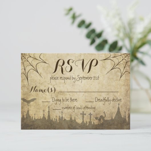 RSVP voor een Halloween bruiloft met web en begraa (Staand voorkant)