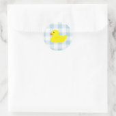 Rubber Duck Blue Gingham patroon Ronde Sticker (Tas)