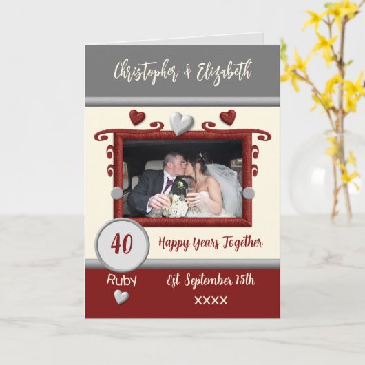 Ruby 40ste verjaardag voegt foto namen grijs toe kaart (Gele Bloem)