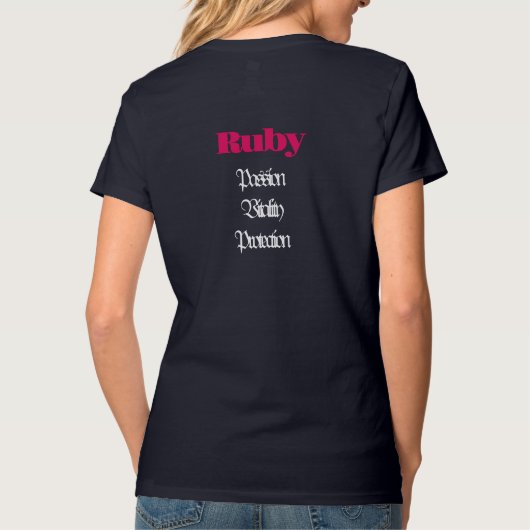 Ruby Birthstone - Juli T-shirt (Achterkant)