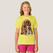Ruby Cavalier Spaniel en haar Blenheim puppy T-shirt (Voorkant volledig)