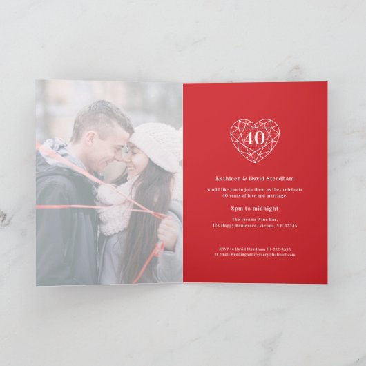 Ruby die 40 jaar liefde viert 40ste verjaardag (Binnen)