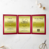 Ruby, gouden foto, QR-code 50e verrassingsverjaard Drieluik Uitnodiging (Binnen)