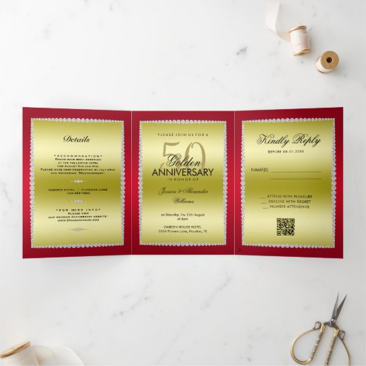 Ruby, Gouden Foto, QR Code 50ste bruiloft Jubileum Drieluik Uitnodiging (Binnen)