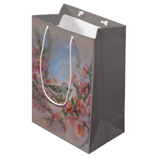 Ruby Kroon Goudhaantje Medium Cadeauzakje (Voorkant Gekanteld)