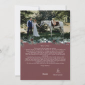 Ruby Red Greenery  Merry Married Portrait Feestdagenkaart (Achterkant)