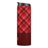 Ruby Red Plaid Monogram Thermische Tumbler Thermosbeker (Geroteerd rechts)