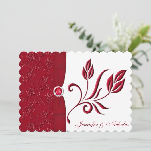 Ruby Red & White Floral Wedding Invitation Kaart (Staand voorkant)