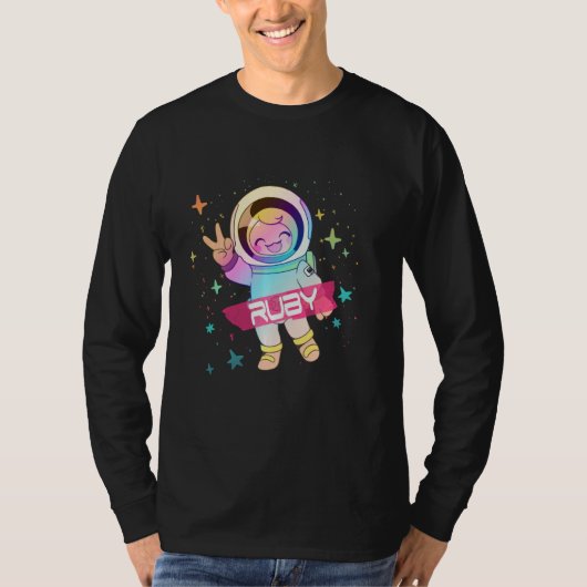 RUBY - Schattige meisjesnaam met leuke astronaut T-shirt (Voorkant)