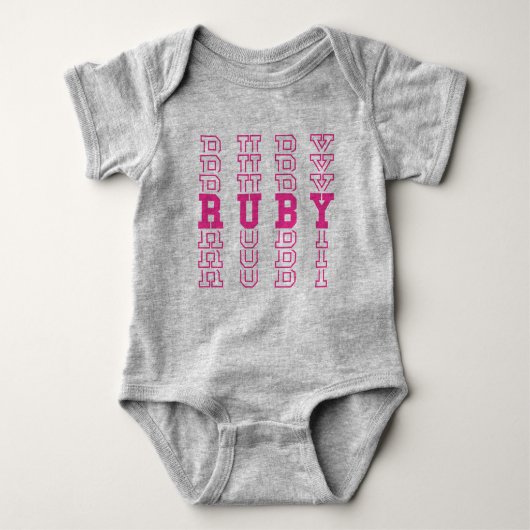 Ruby Schattige Roze Custom Girly Naam Romper (Voorkant)