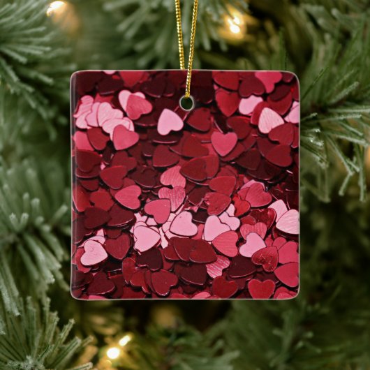 Ruby Sparkle Heart Confetti Cascade Valentine's Keramisch Ornament (Boom)