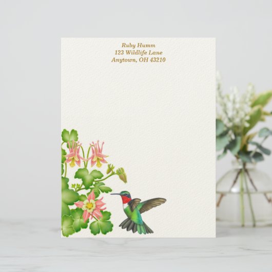 Ruby Throated Hummingbird in Columbines Persoonlijk Briefhoofd (Staand voorkant)