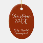 Ruby Throated Kolibrie Vogelschildersjaar Keramisch Ornament (Achterkant)