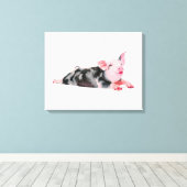 Ruby, Varken met lippenstift print op doek (Insitu (Houten vloer))