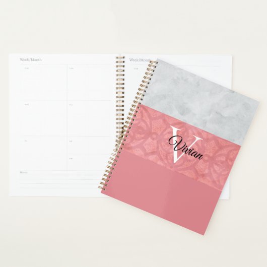 Ruddy Pink Batik and Grey Waterverf Monogrammen n Planner (Display)