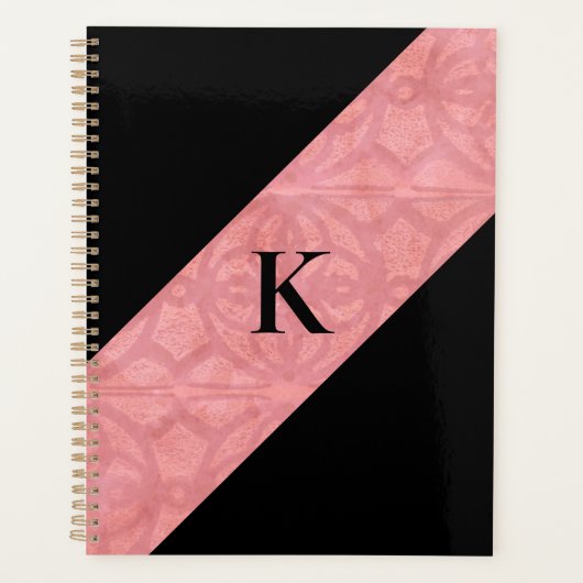 Ruddy Pink Batik en Black Letter Planner (Voorkant)
