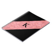 Ruddy Pink Batik en Black Monogramed Notitieboek (Linkerzijde)