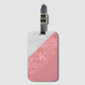 Ruddy Pink Batik en Grey Waterverf Letter Bagagelabel (Voorkant (verticaal))