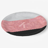 Ruddy Pink Batik en Grey Waterverf Letter Papieren Bordje (Gekanteld)