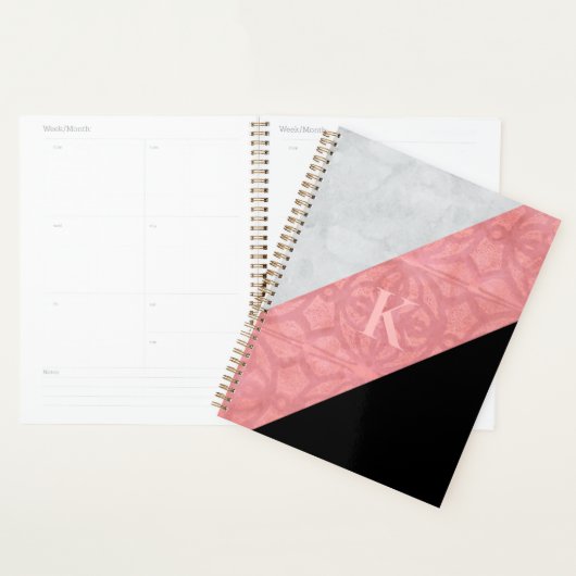 Ruddy Pink Batik en Grey Waterverf Letter Planner (Display)