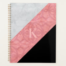 Ruddy Pink Batik en Grey Waterverf Letter