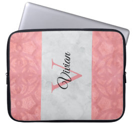 Ruddy Pink Batik en Grijze Waterverf monogrammen Laptop Sleeve