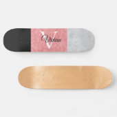 Ruddy Pink Batik en Grijze Waterverf monogrammen Persoonlijk Skateboard (Horizontaal)