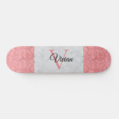 Ruddy Pink Batik en Grijze Waterverf monogrammen Persoonlijk Skateboard (Horizontaal)